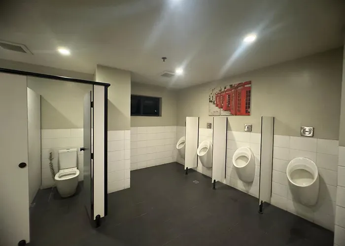 Flair Condotel 1 Bedroom Near Mrt Edsa Shangrila Megamall Lightmall