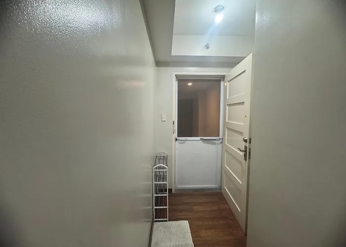 Flair Condotel 1 Bedroom Near Mrt Edsa Shangrila Megamall Lightmall Apartment *